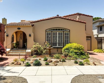 3004 Fairview Ave, Alameda