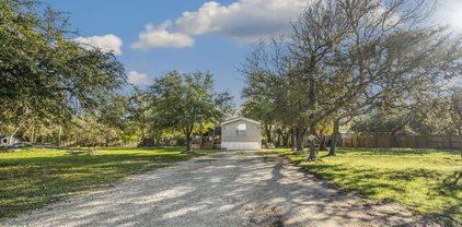 499 Gate Post, Spring Branch