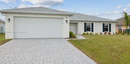 2104 Nw 16th Pl, Cape Coral