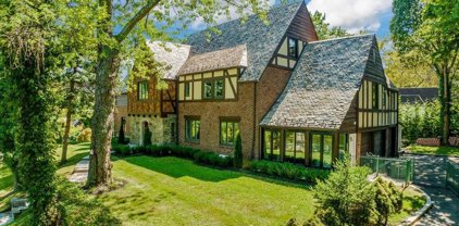 74 Beverly Road, Great Neck