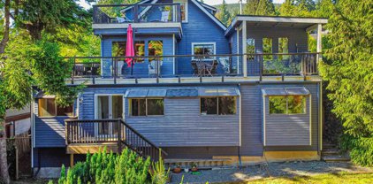 261 E Osborne Road, North Vancouver