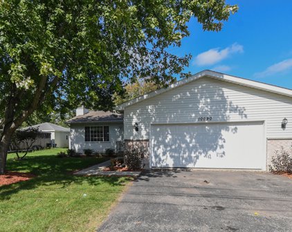 10090 W Beach Road, Beach Park