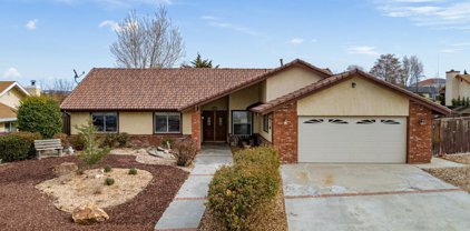 1086 Hickory  Avenue, Tehachapi