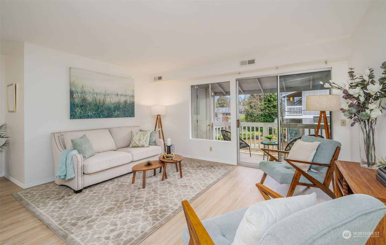 5029 84th Street SW Unit 411, Mukilteo MLS 2037737 Skyline