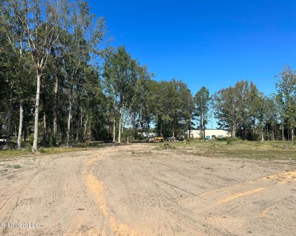 Nka 2 Acres Off Highway 613, Moss Point