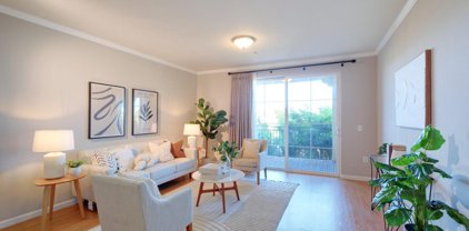 700 S Abel ST 208, Milpitas