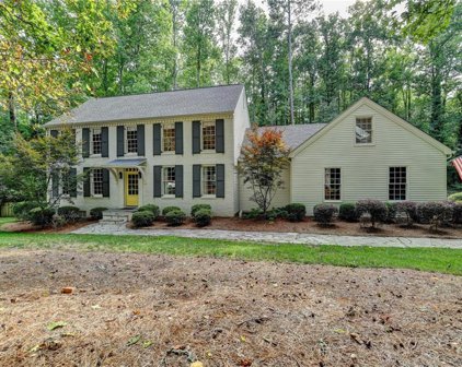 250 Spring Creek Road, Roswell