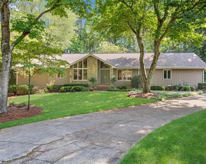 375 Saddle Horn Circle, Roswell
