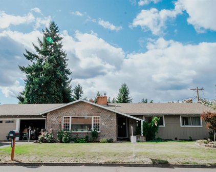 1285 Tierra Lynn Dr, Woodburn