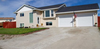 1037 Cardinal Loop, Helena