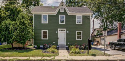 15 S Higgins St, Easton