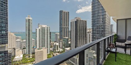 45 Sw 9th St Unit #3502, Miami