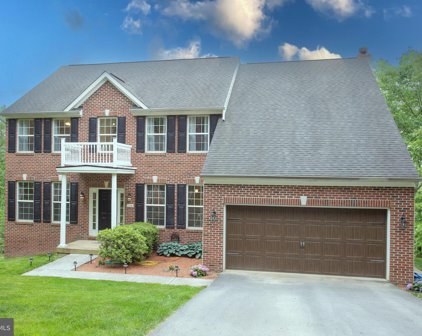 526 Grouse Dr, Winchester