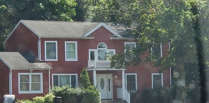 2475 Nesconset Highway, Lake Grove