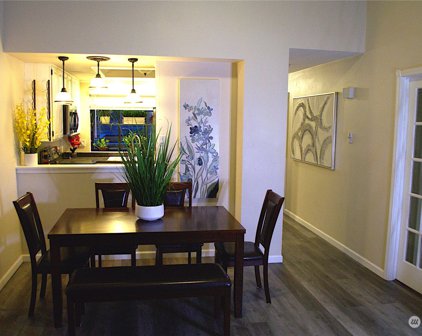 8408 18th Avenue W Unit #11204, Everett