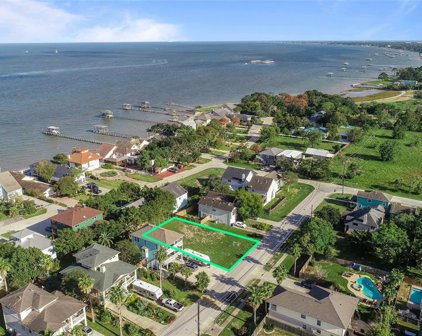 Lot 11 Kipp, Kemah