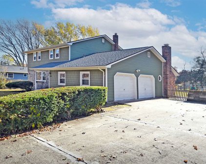 228 Southaven Avenue, Medford