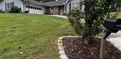 3205 Harms Way, Snellville