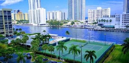 1000 Parkview Dr Unit #531, Hallandale Beach