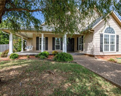 11643 Club House Parkway, Farmington