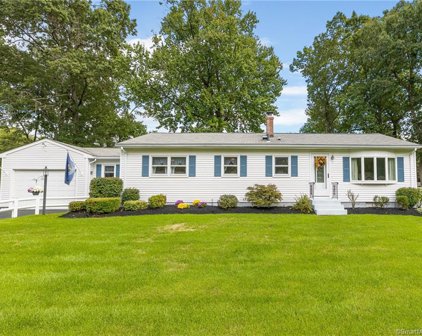7 Winding Lane, Enfield
