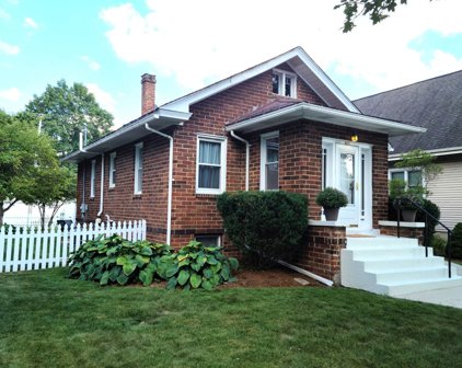 421 Anderson Boulevard, Geneva