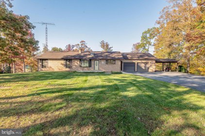 5248 Cherry Run Rd, Hedgesville