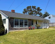 345 NE 6th St, Newport image