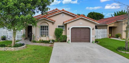 17973 Nw 60th Ct, Hialeah