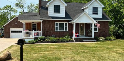 10500 Park  Avenue, North Collins-Village-145801