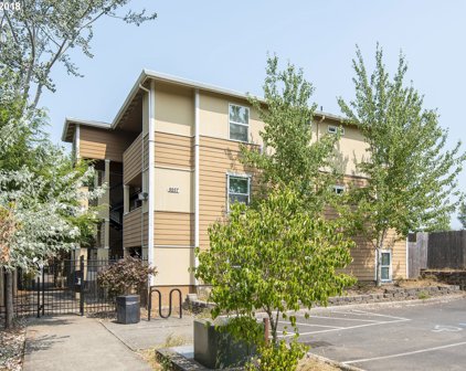 9251 SE CLINTON ST, Portland