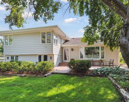 122 Chevy Chase Drive, Orono