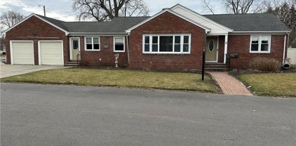 79 Swan  Street, North Providence