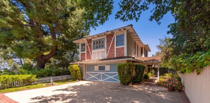 4054  Rogen Dr, Encino