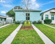 637 Washington Ave, Lake Worth image