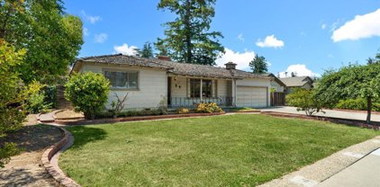 80 El Caminito Avenue, Campbell