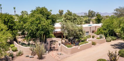 9015 N Morning Glory Road, Paradise Valley