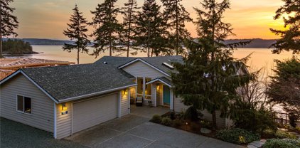 9812 Sunset Drive, La Conner