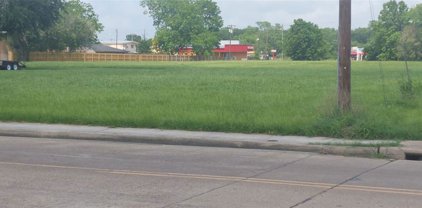 1321 E Mulberry /Highway 35 Street, Angleton