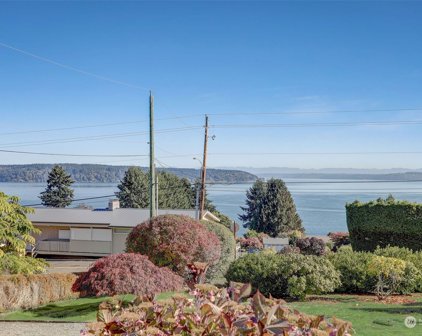 7018 Soundview Drive, Gig Harbor
