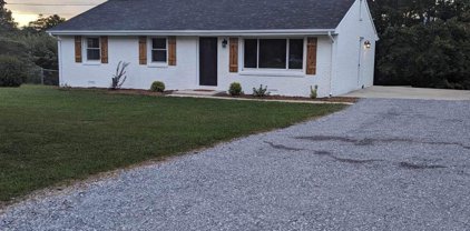 3016 Sleepy Ridge Dr., Bedford