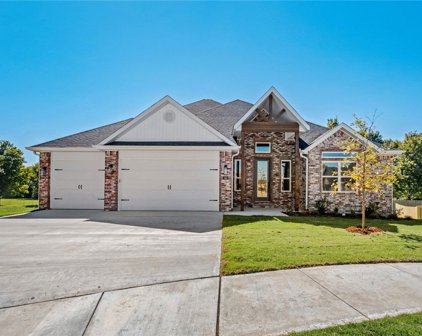 180 Ambry Loop, Centerton