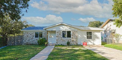 304 Mildred St Drive, Burnet