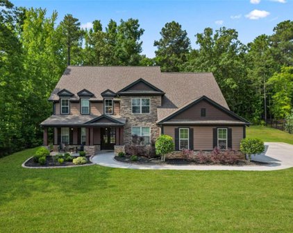 380 Discovery Lake Drive, Fayetteville