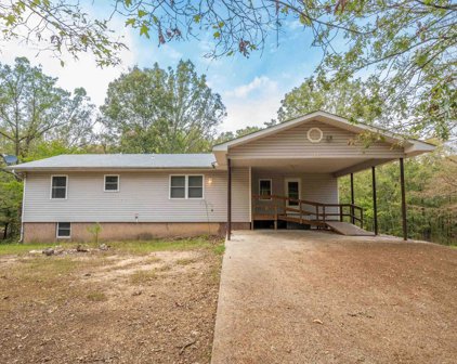 100 LIONHART Place, Hot Springs