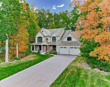 35 Legacy Circle, Penfield