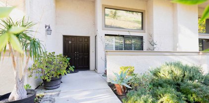 26124  Alizia Canyon Dr Unit D, Calabasas