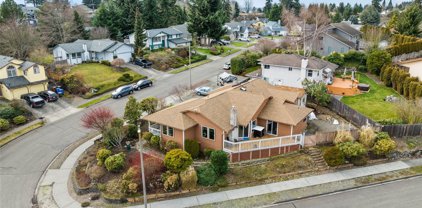 3701 Braeburn Drive NE, Tacoma