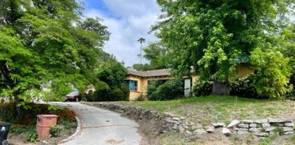 18060 Rancho Street, Encino
