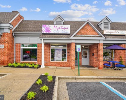 8303 River Run Rd, Frederick